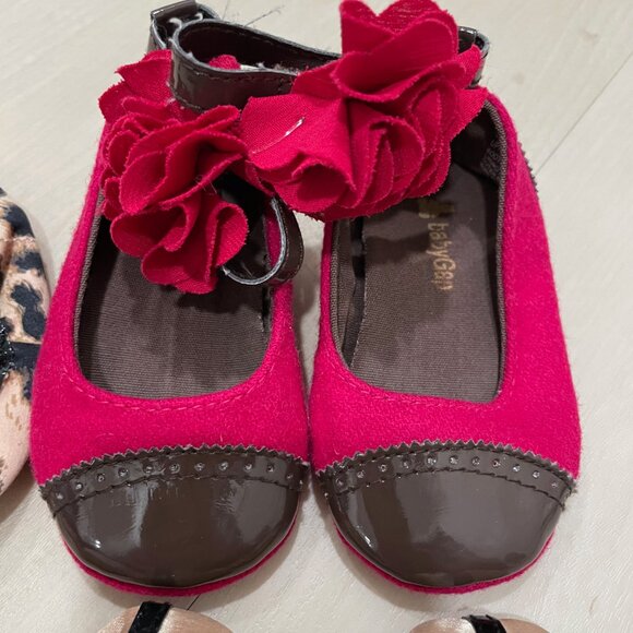 🛍️ 2/$30: 4 pairs Baby Gap Infant Shoes 3-6month & 6-12 month Soft Cloth - Picture 5 of 7